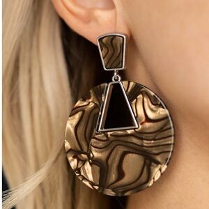 Acrylic Earrings. NWT